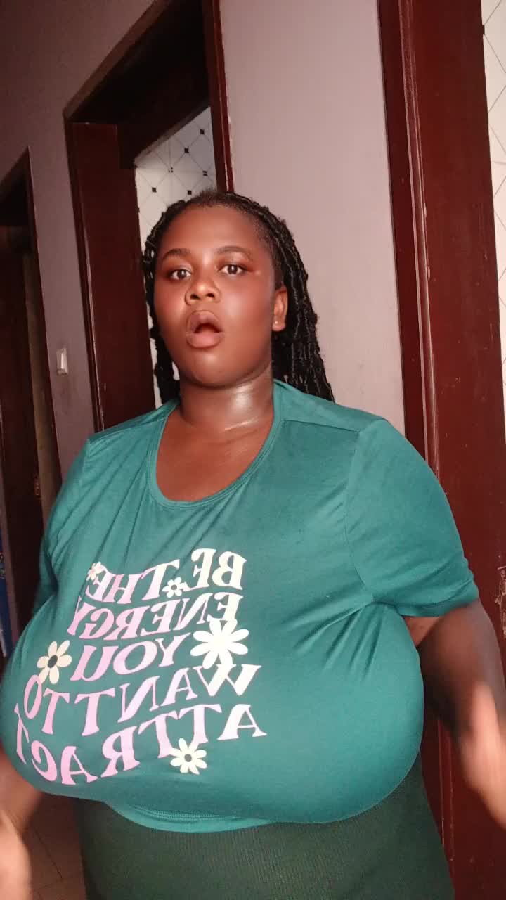 @Agyeiwaa kodie