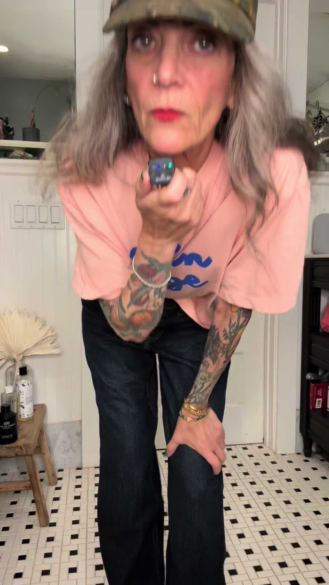 @WelcomeToHeidi