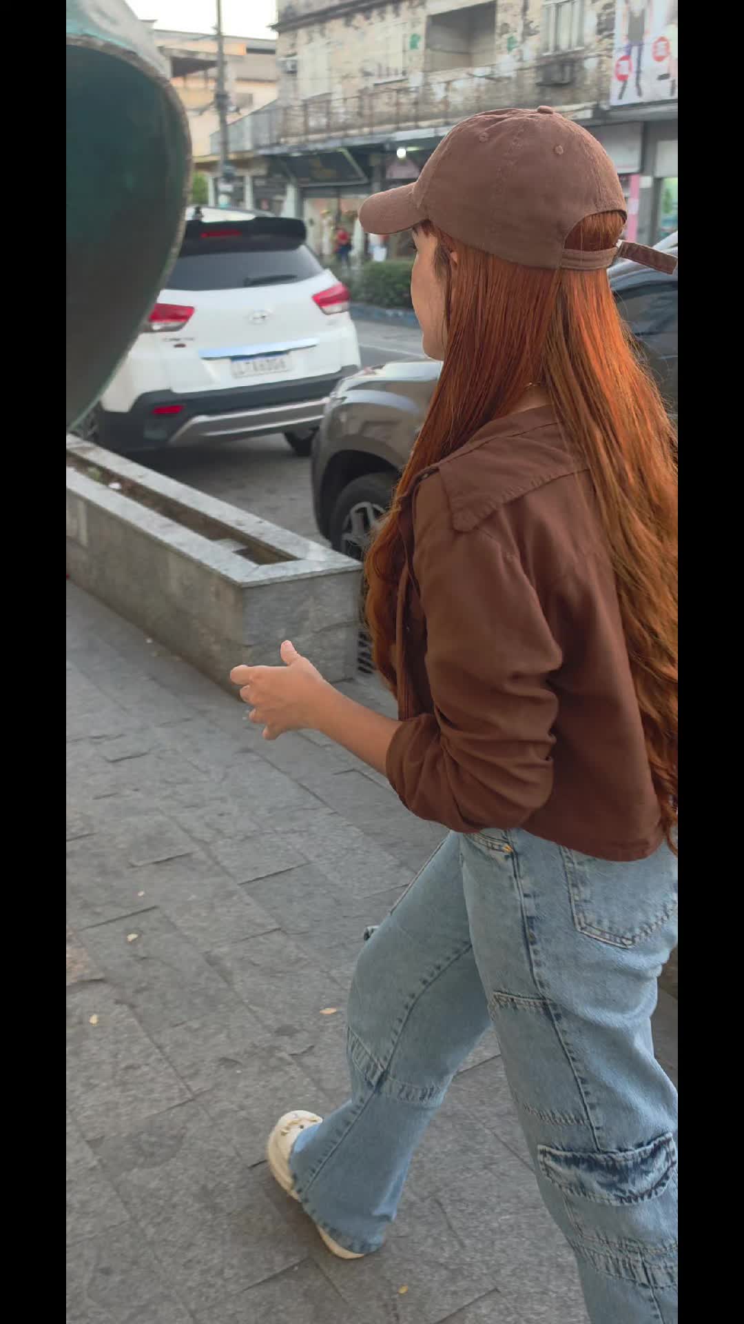 @debora1ofc