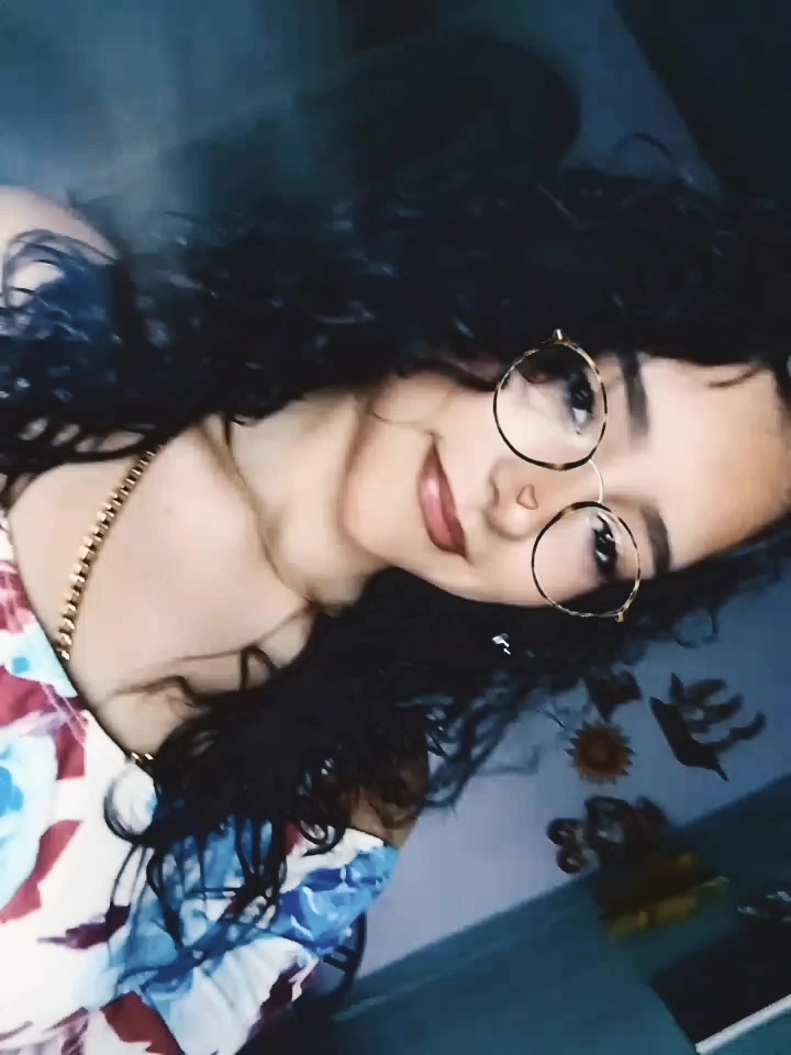 @✰✮🎸丰 Fabiana Kaulitz 丰🎸✮✰