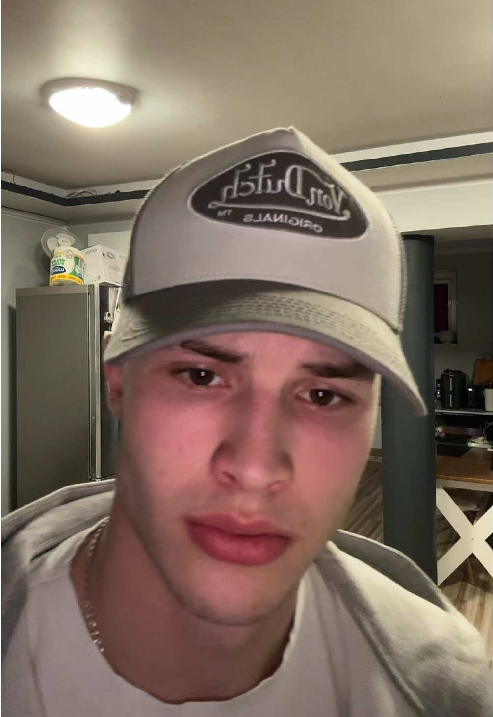 @𝗠𝗘𝗟𝗘𝗫