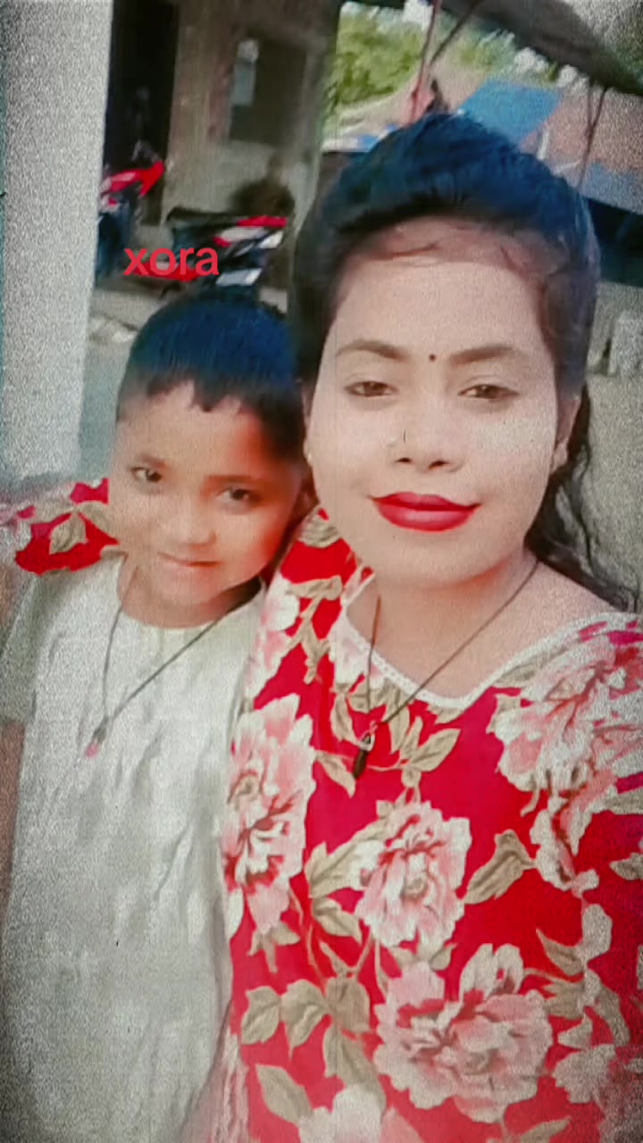 @Aliya Khan