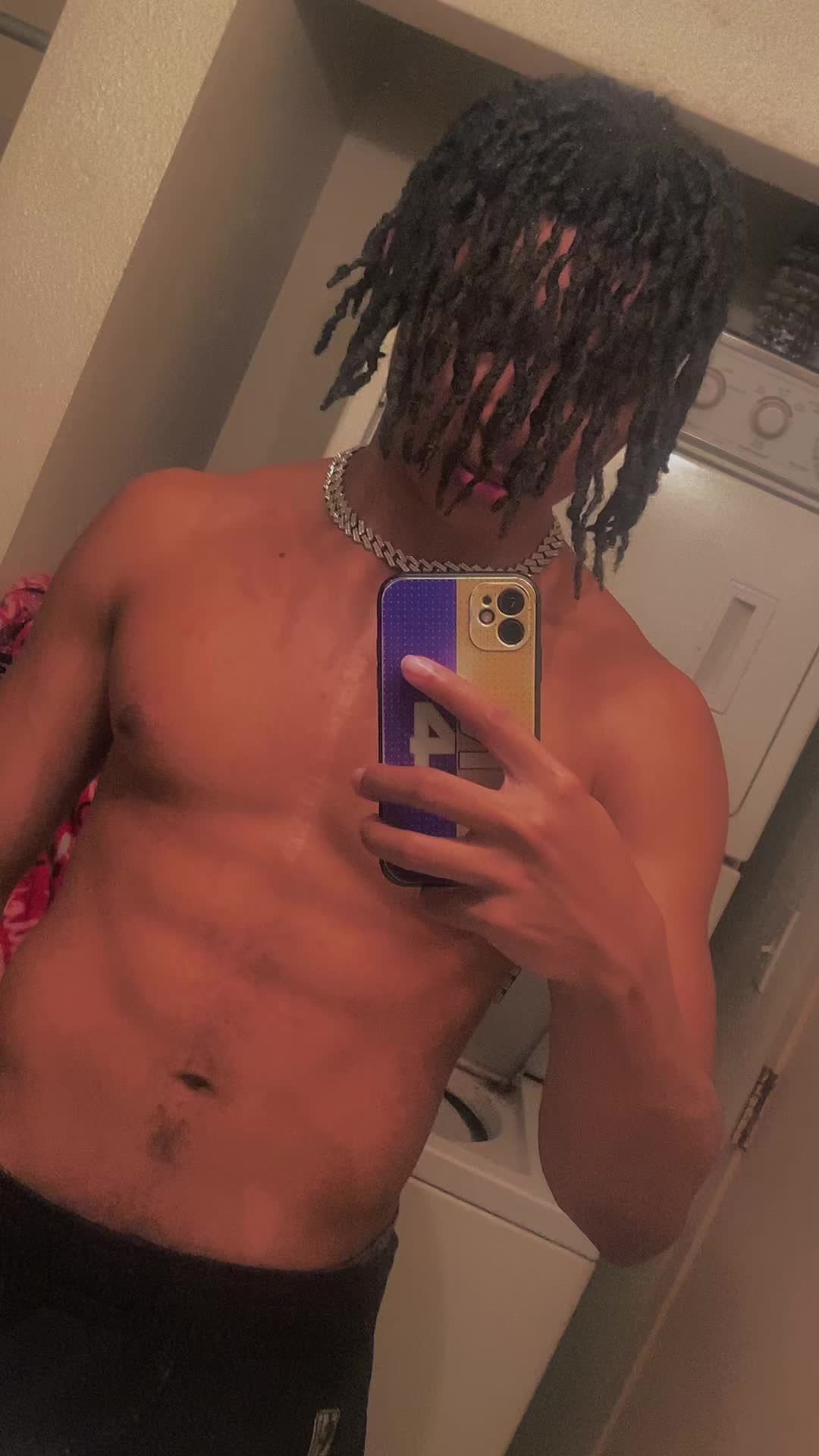 @AvantgetsYouwetta