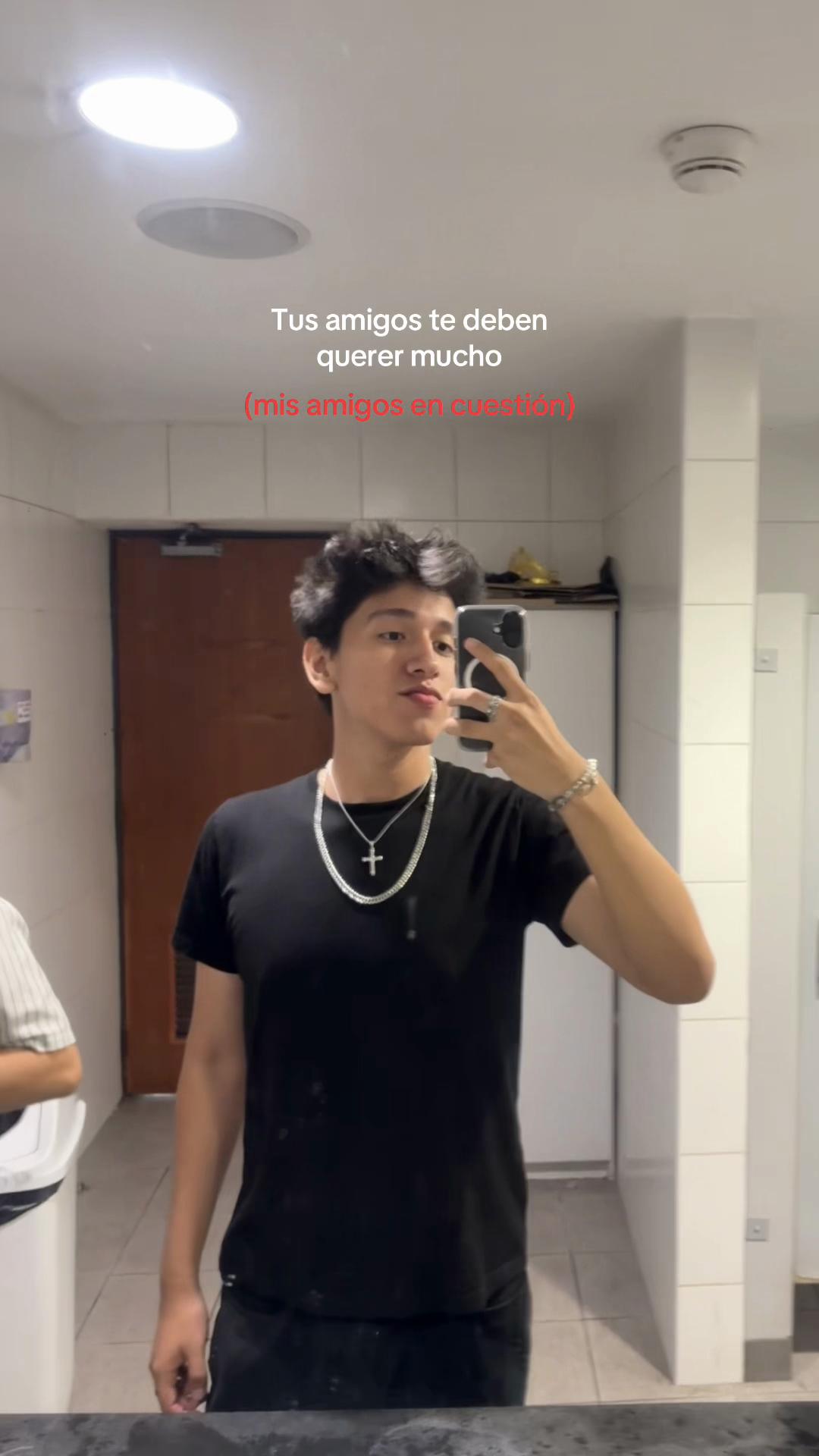 @𝐉𝐨𝐫𝐠𝐞