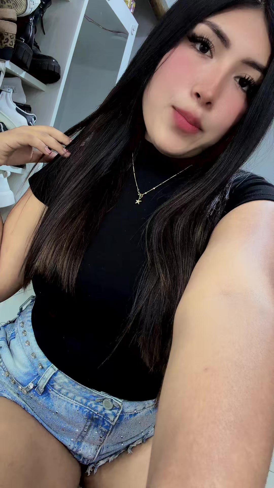 @NICOL REYES 💖💖