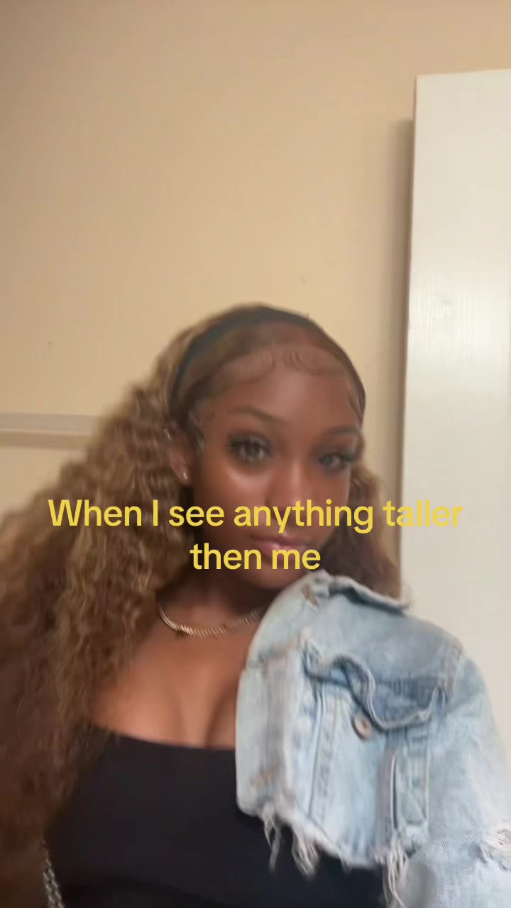 @Yellow font