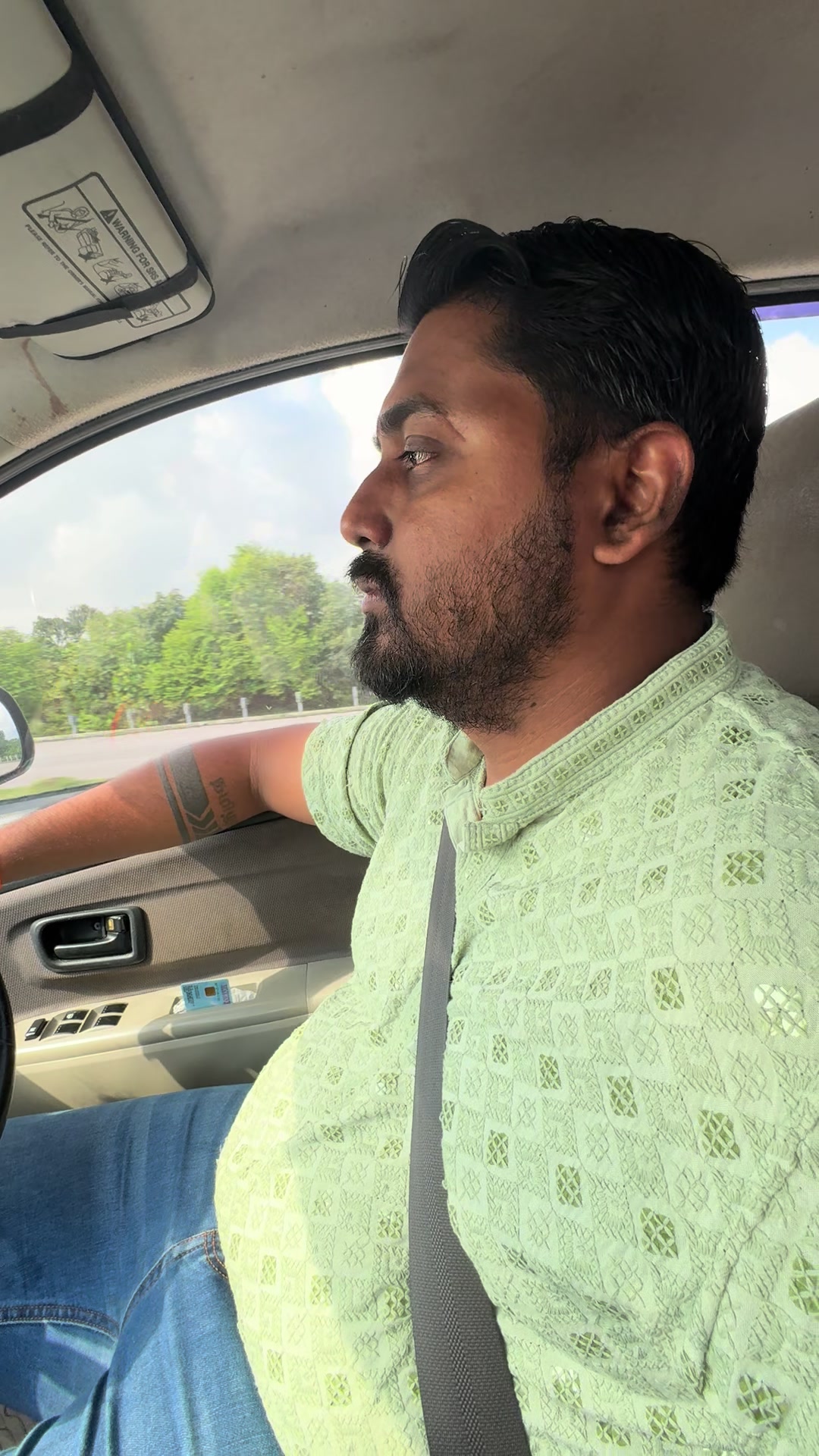 @Tamilarasi Goval ᥫ᭡