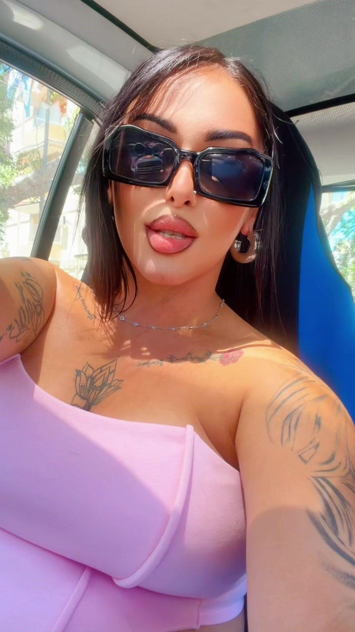 @Vanessa Lorenzo🖤