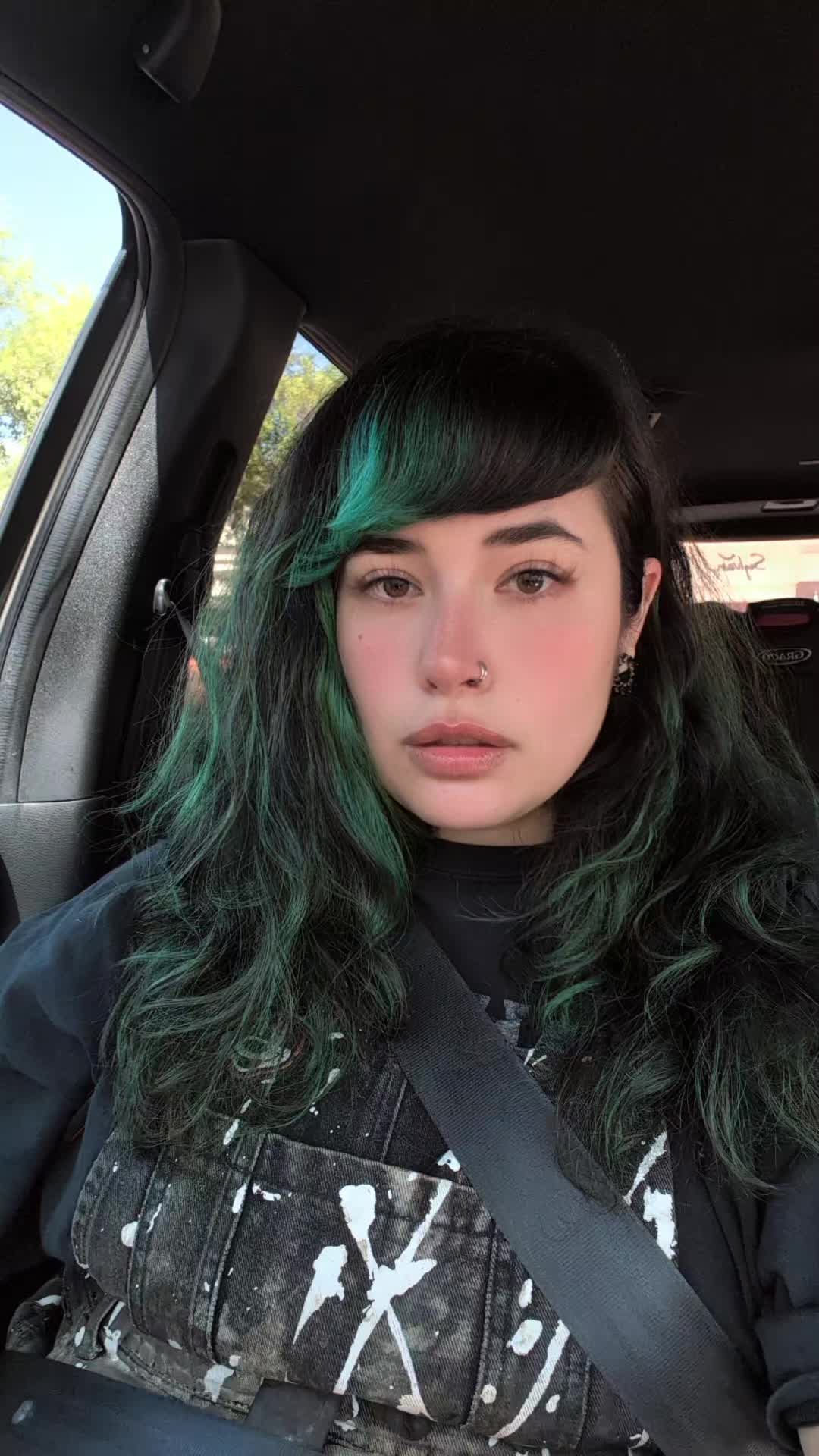 @mina volo | alt mom | az