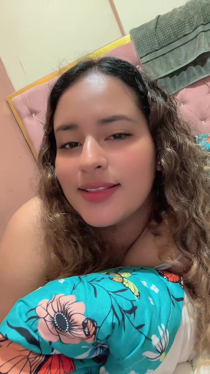 @𝓢𝓪𝓶𝔂🫨