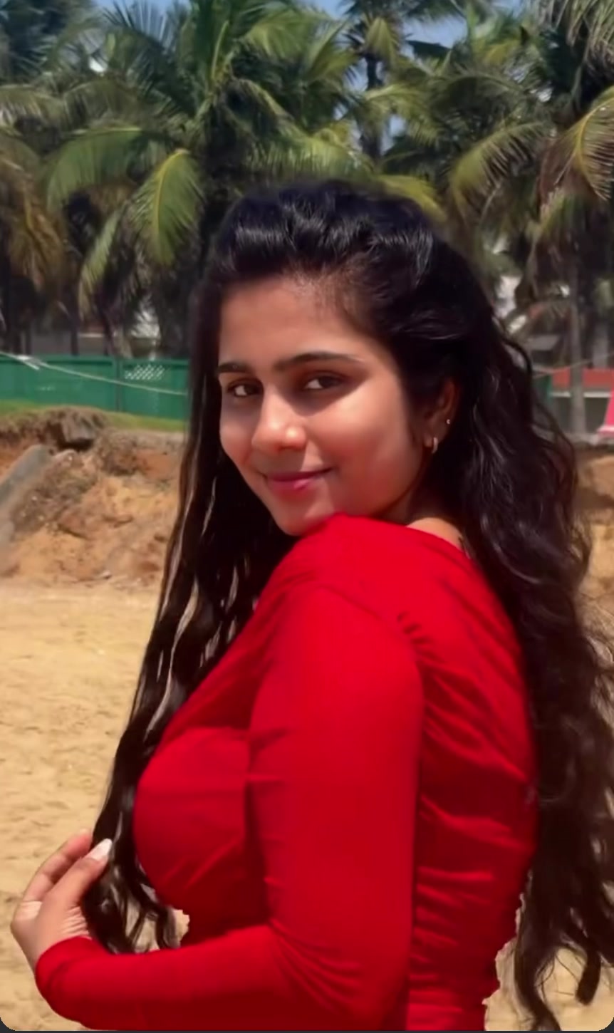 @தர்சினி