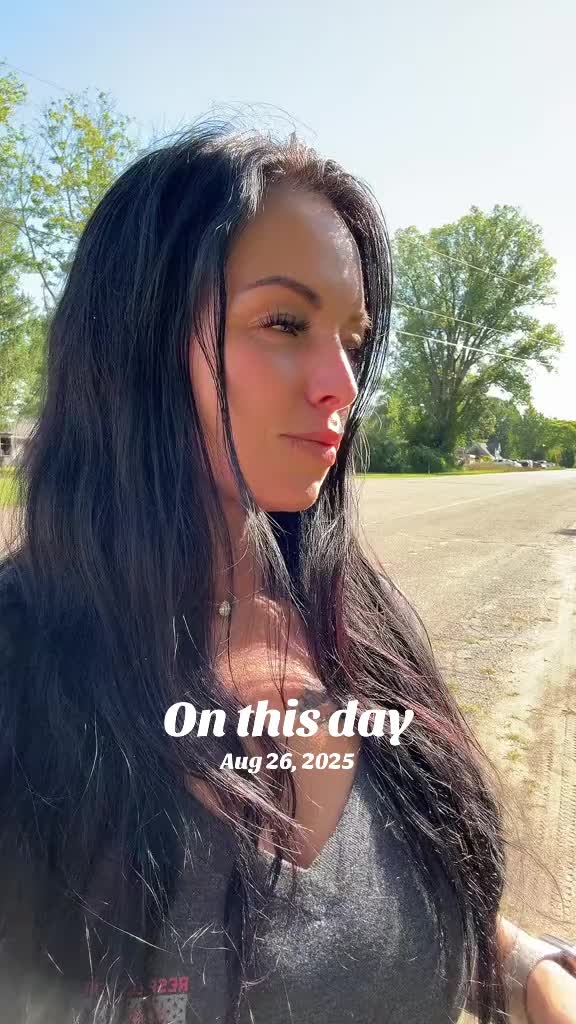 @To0thlessQueen💋
