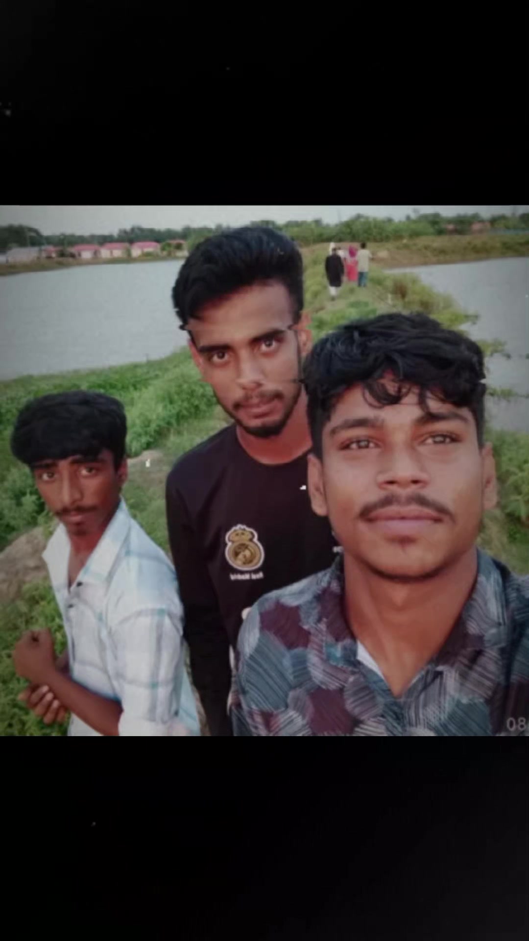 @কুমিল্লার ছেলে🥀👋🫡