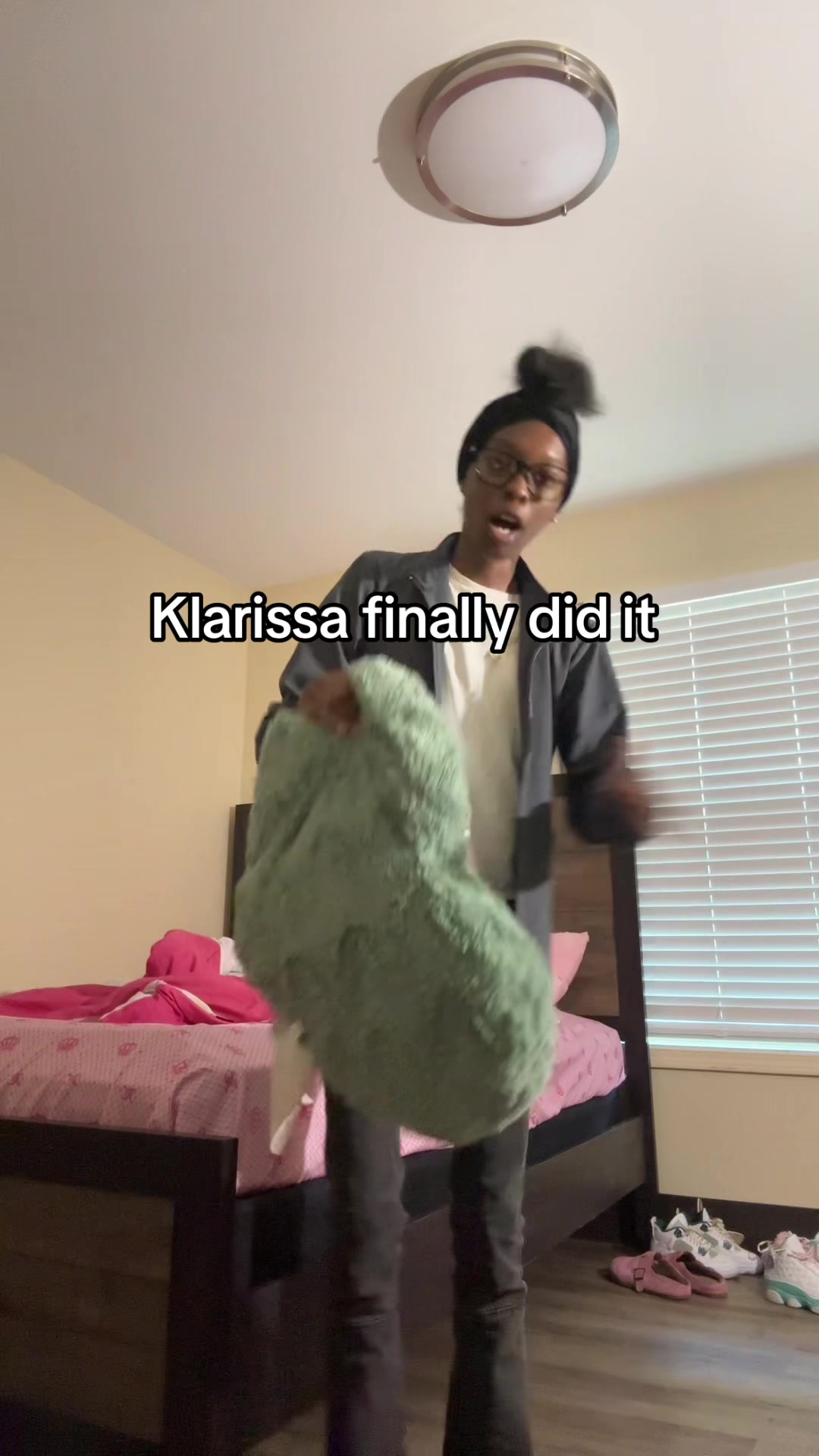 @therealmacariaa