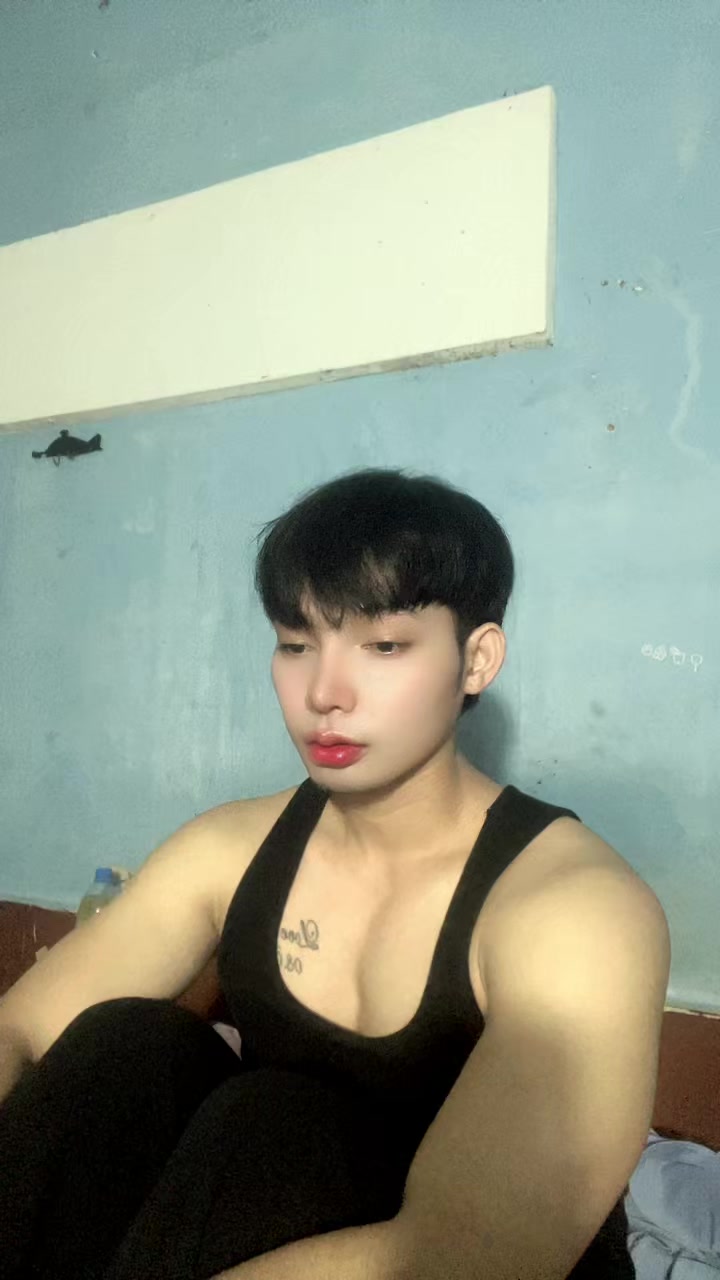 @កូនក្មេង សាច់ដុំ