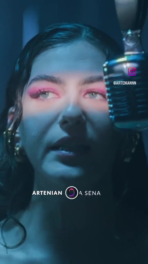 @Elena Artenian