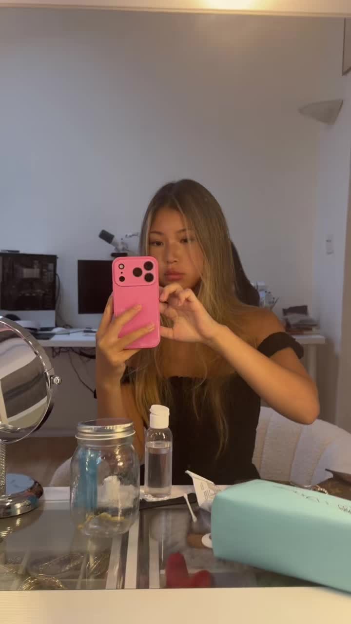 @y