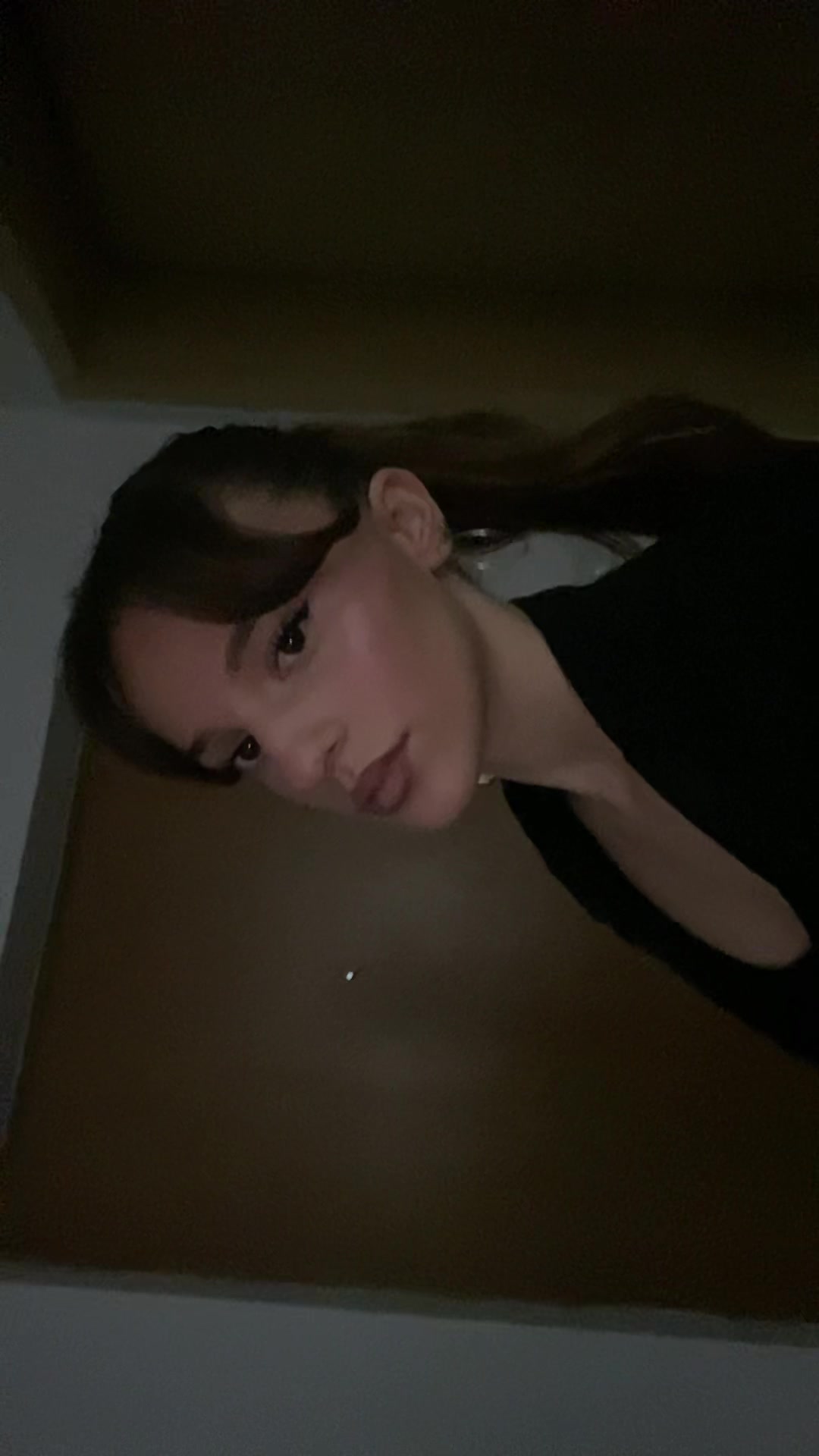 @D