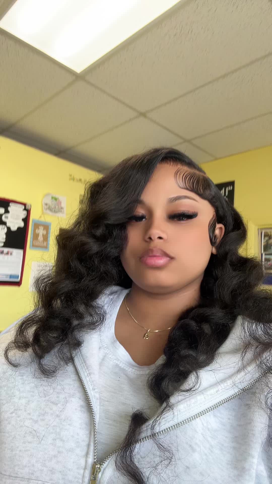 @Ashley🦋
