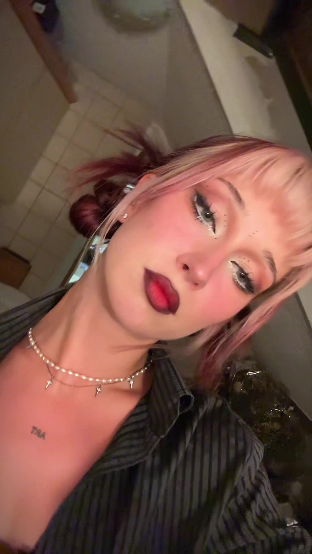 @𝐕¡