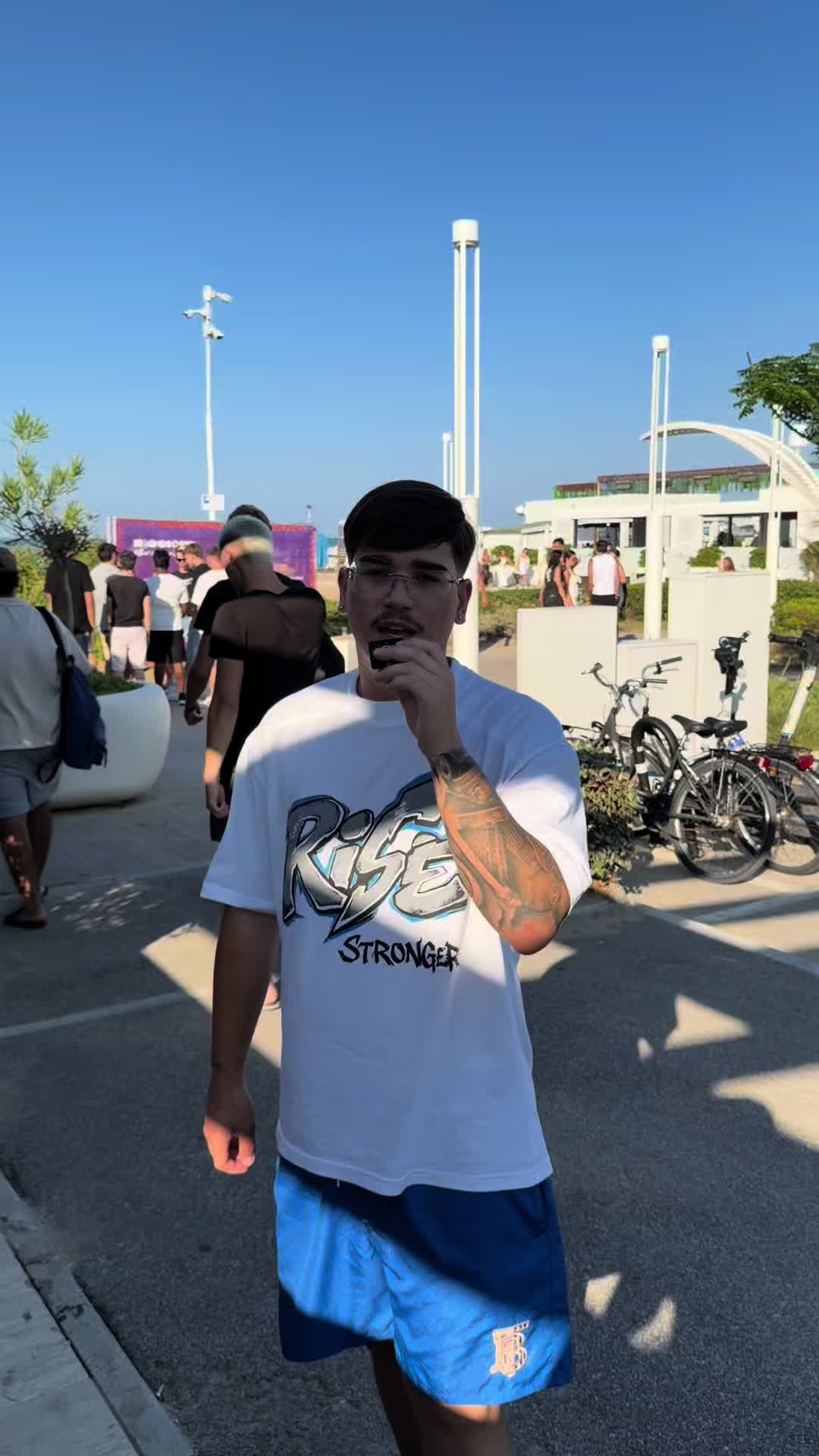 @Ciroo.🧊