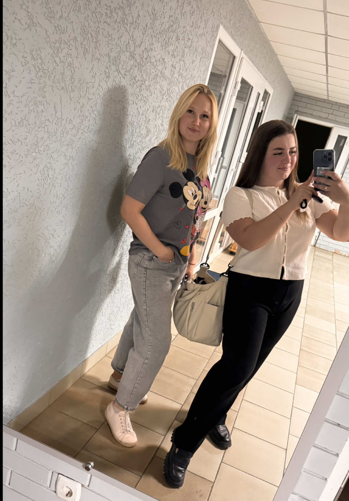 @olka_03_08