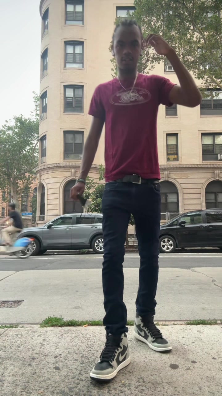 @️