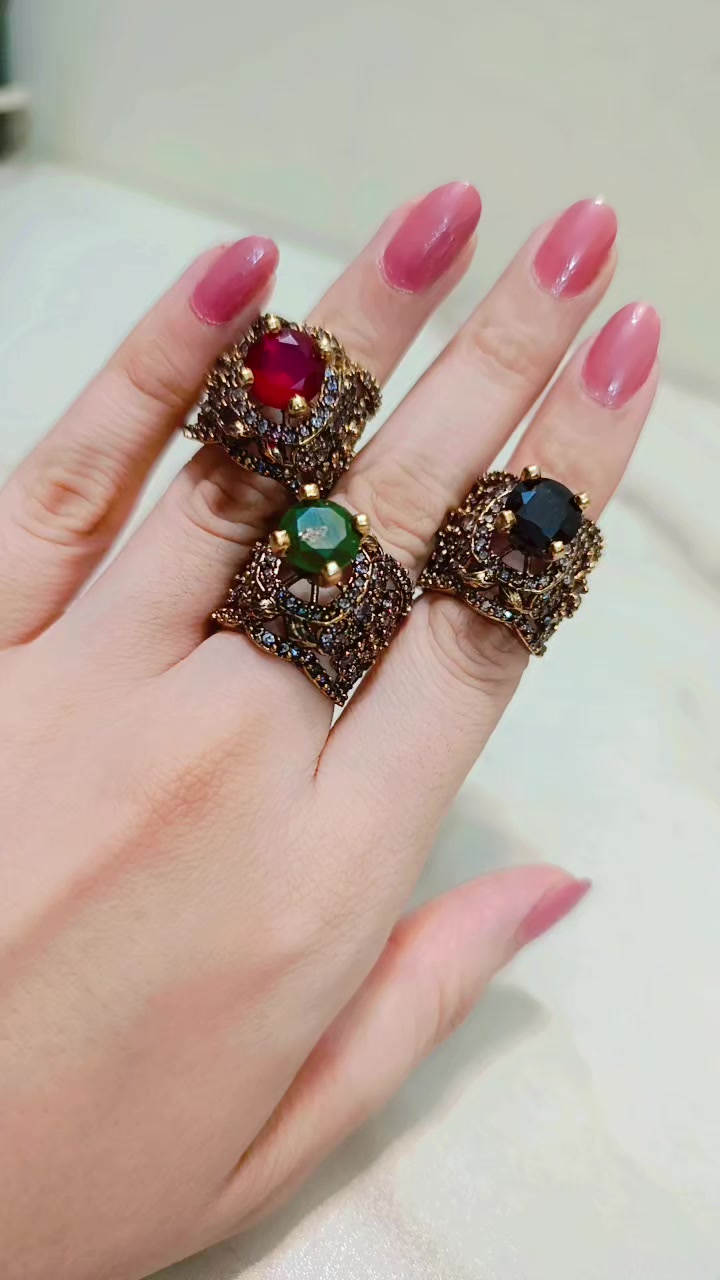 @Mina's Collection