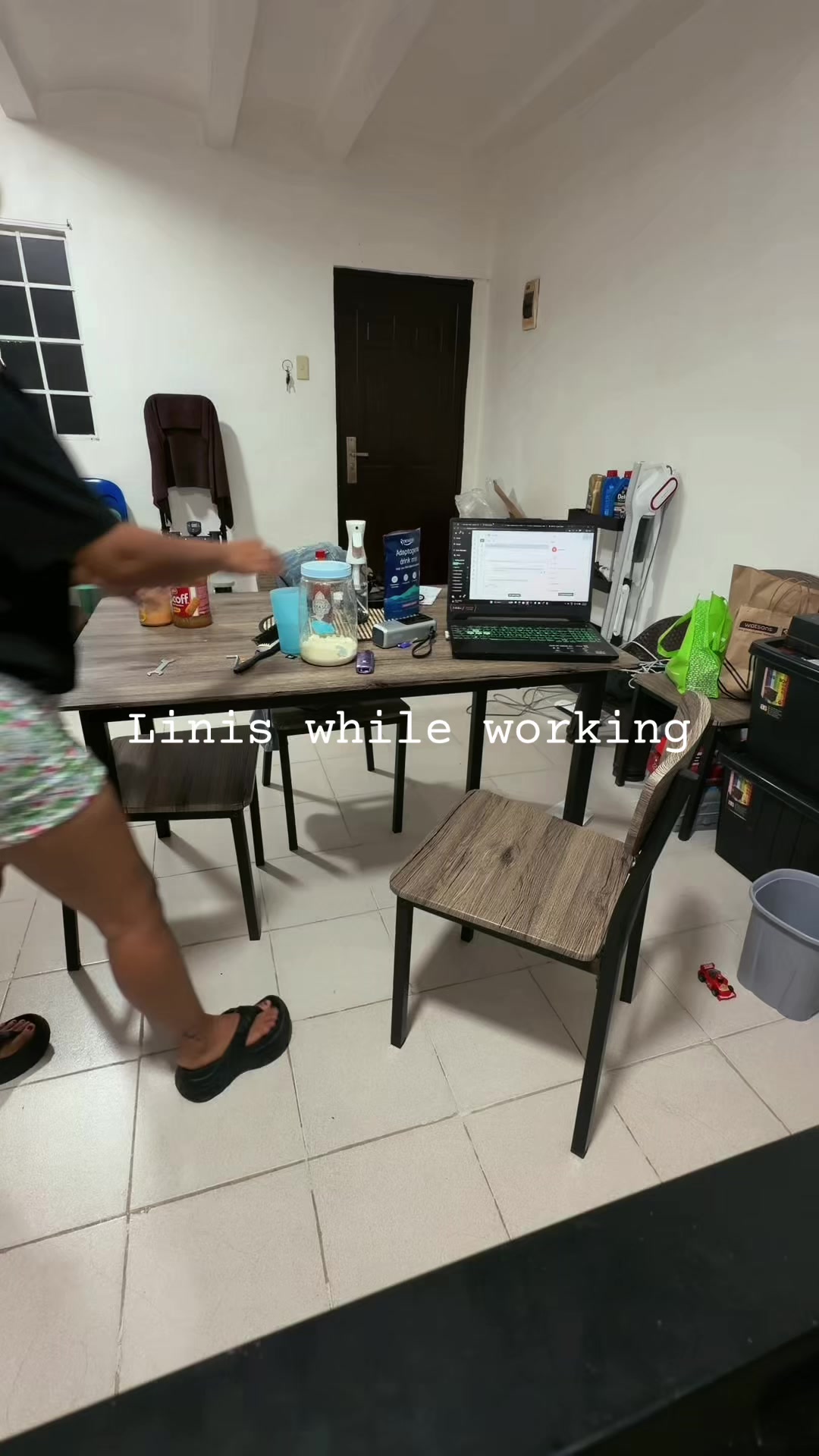 @Jellyza