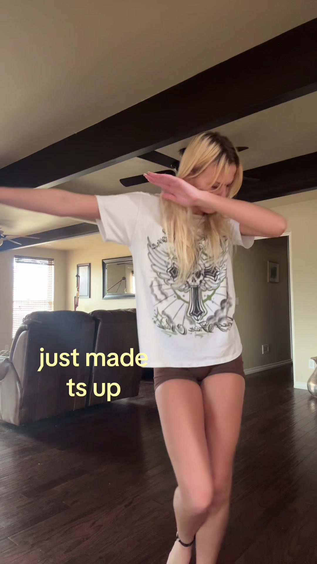 @isy 𖤓