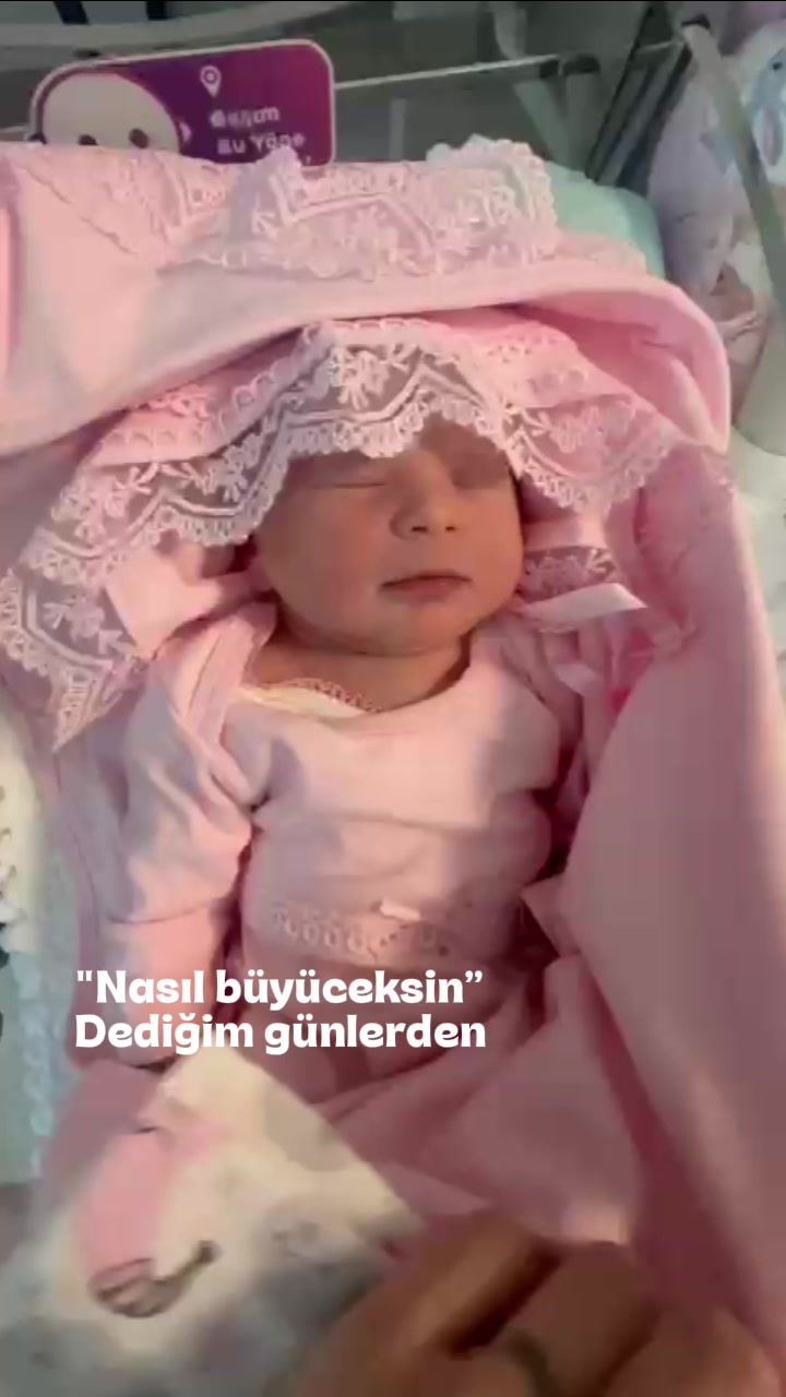 @İpek__