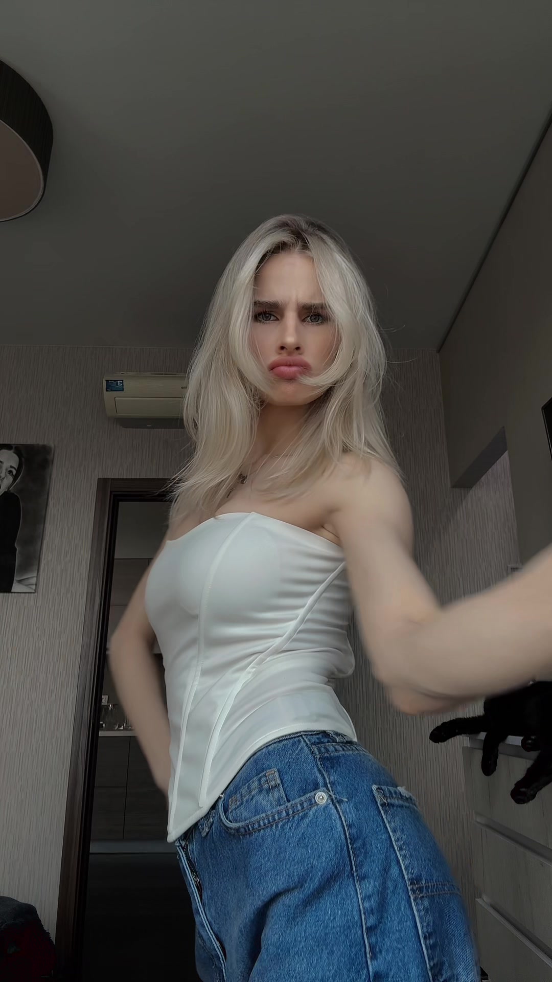 @ЛІЯ