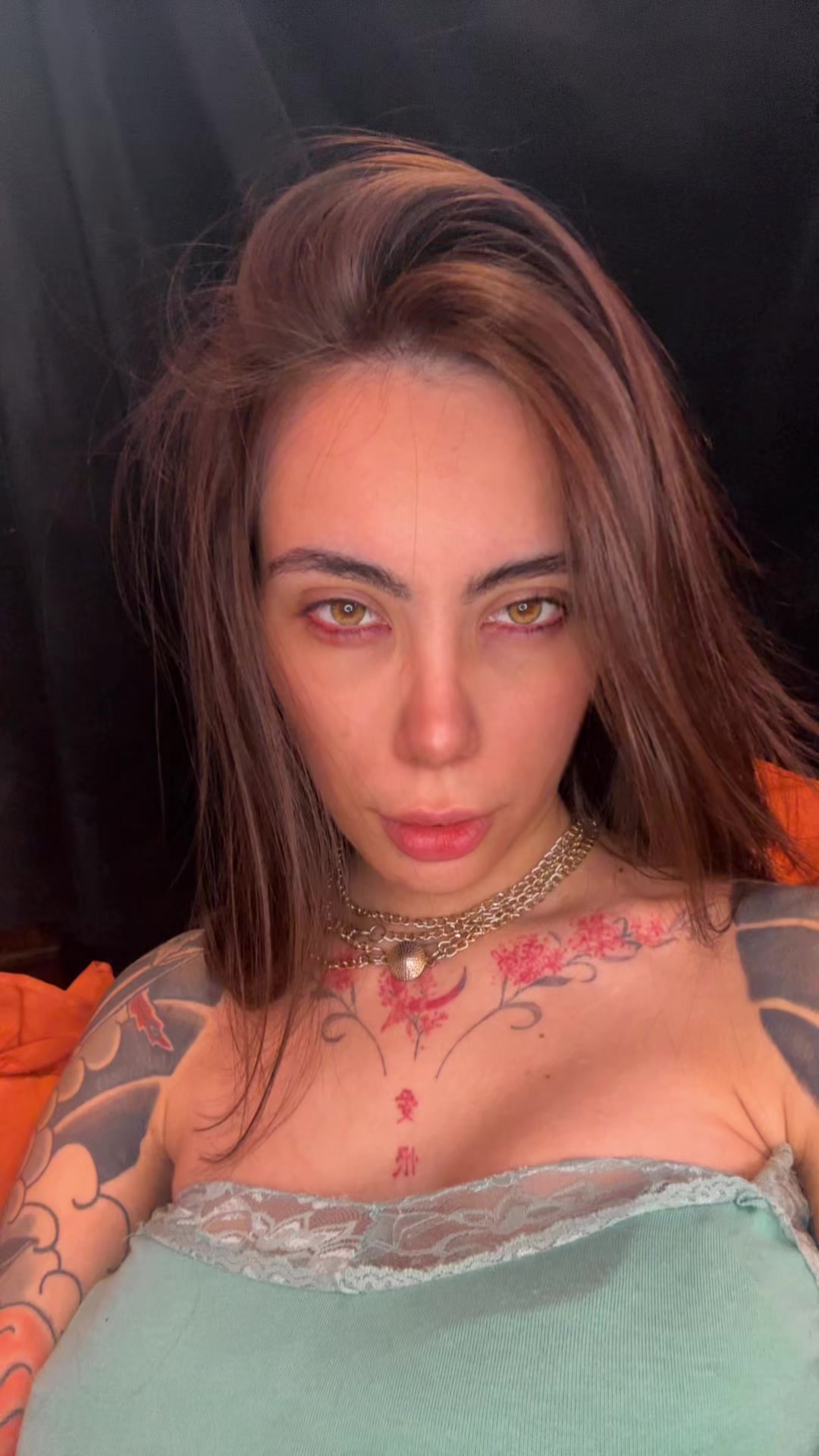 @vikoriveros00
