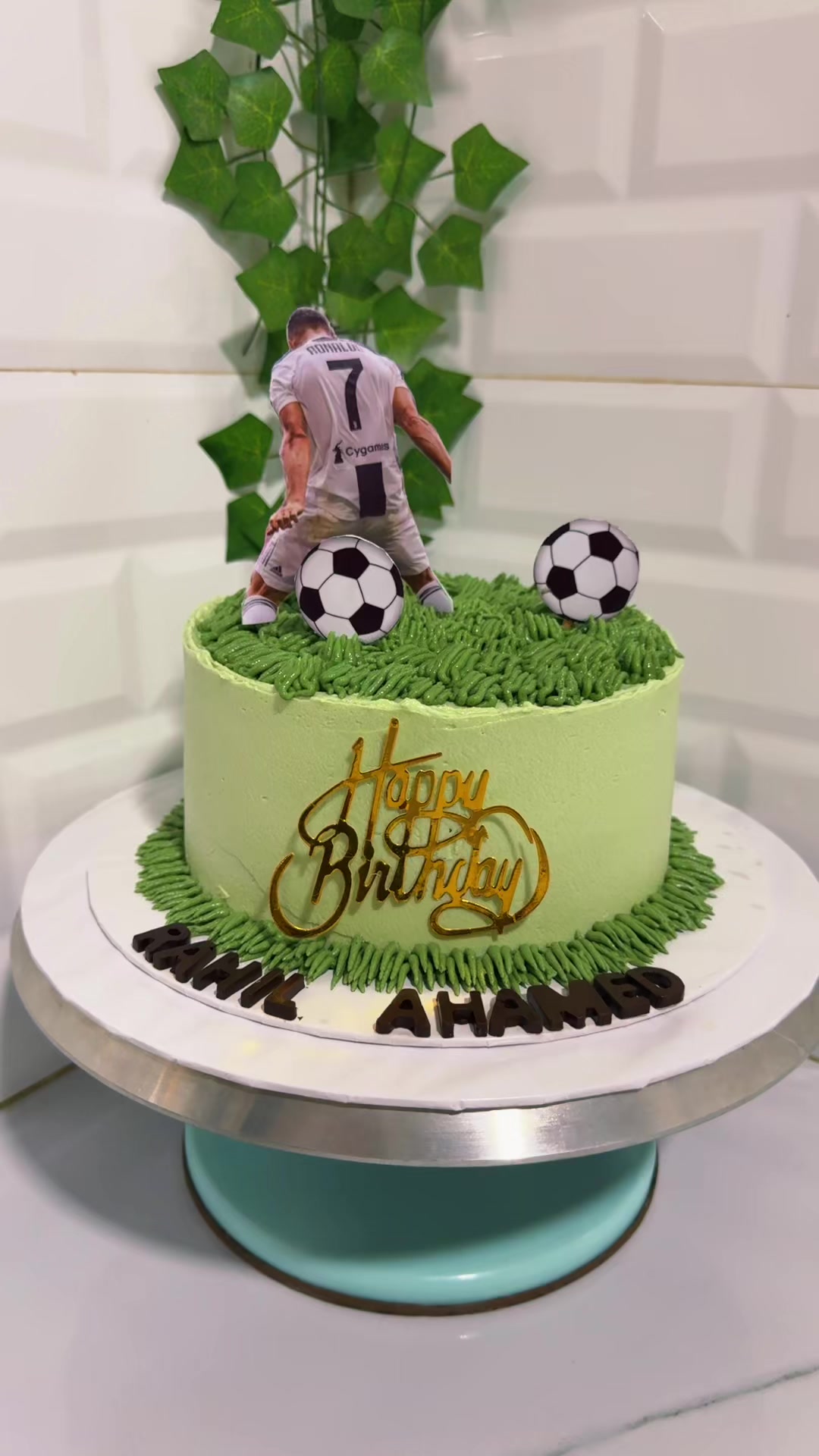 @nizhacakenbake