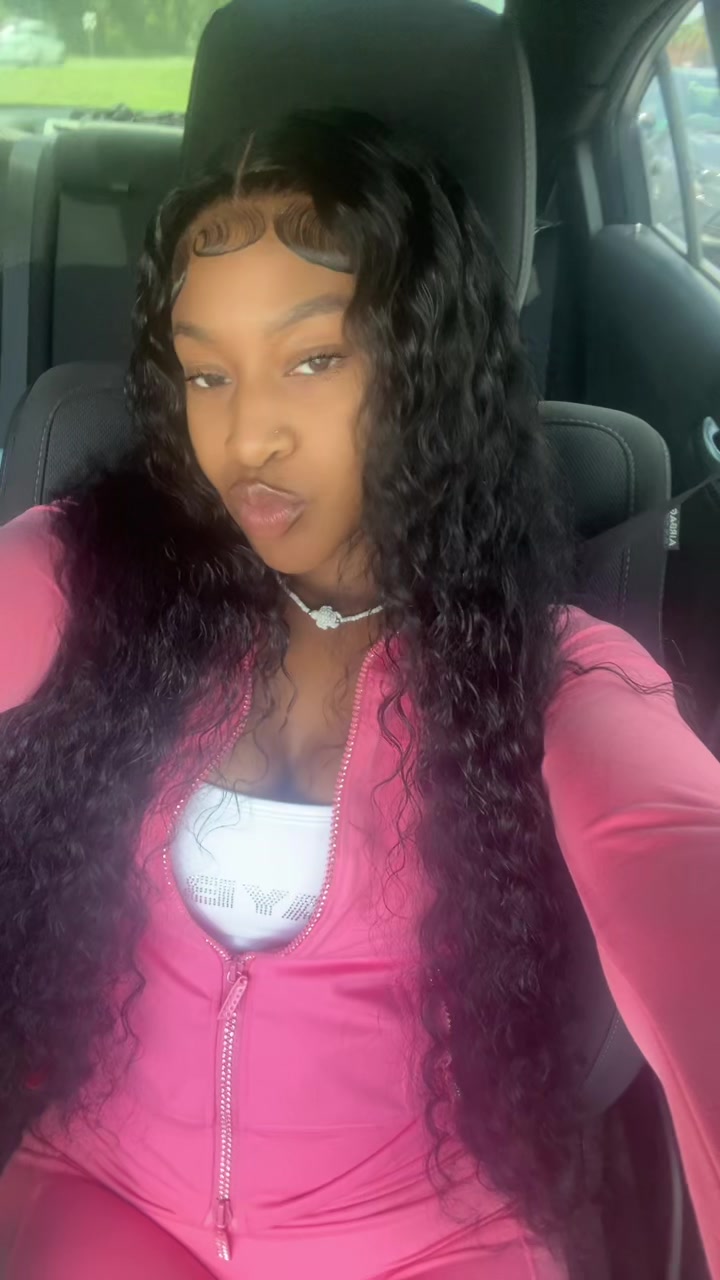 @QueenNae