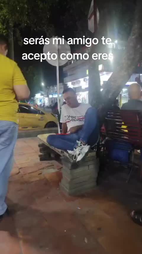 @leonardo