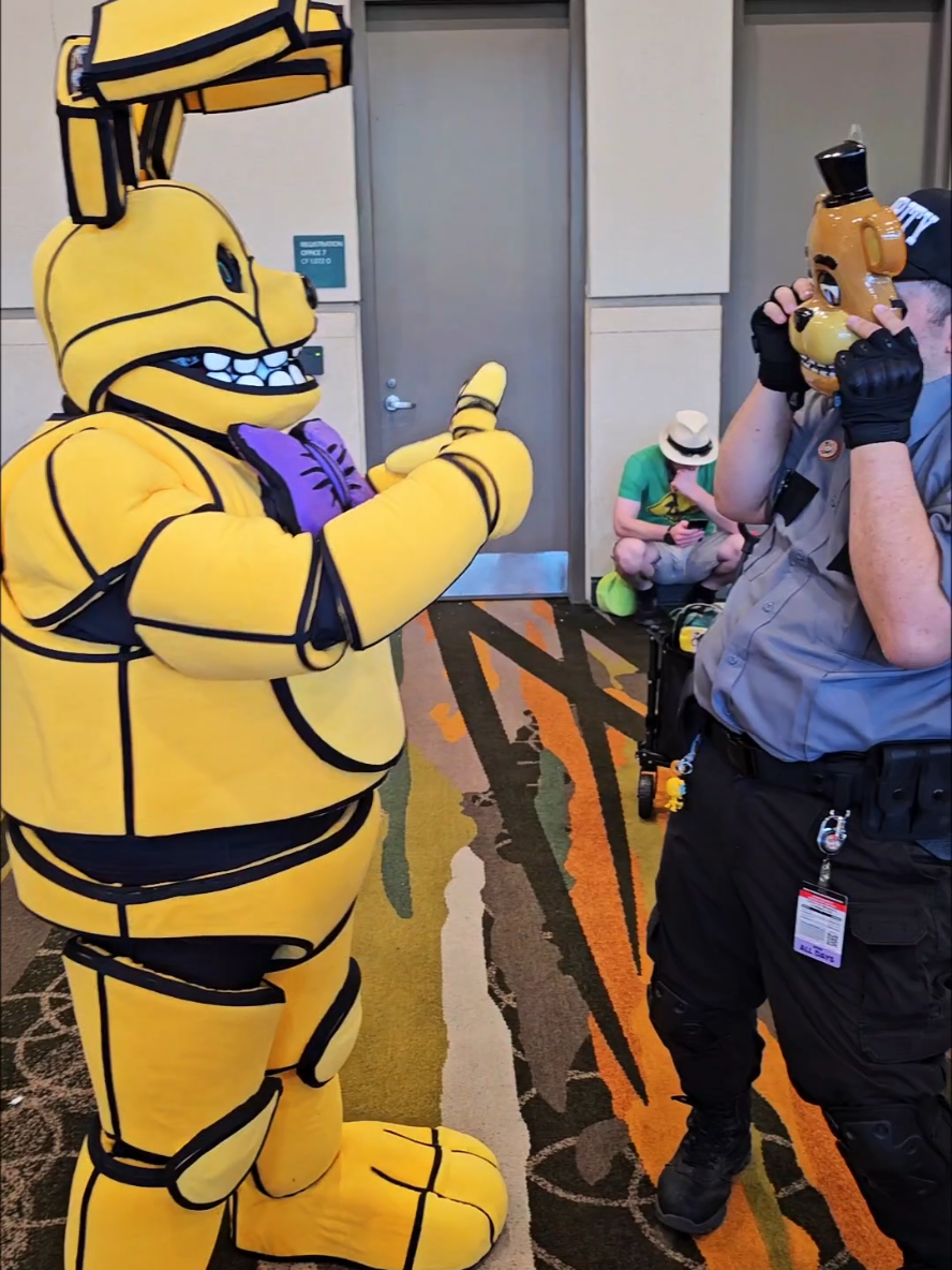 @LifeOfCosplay