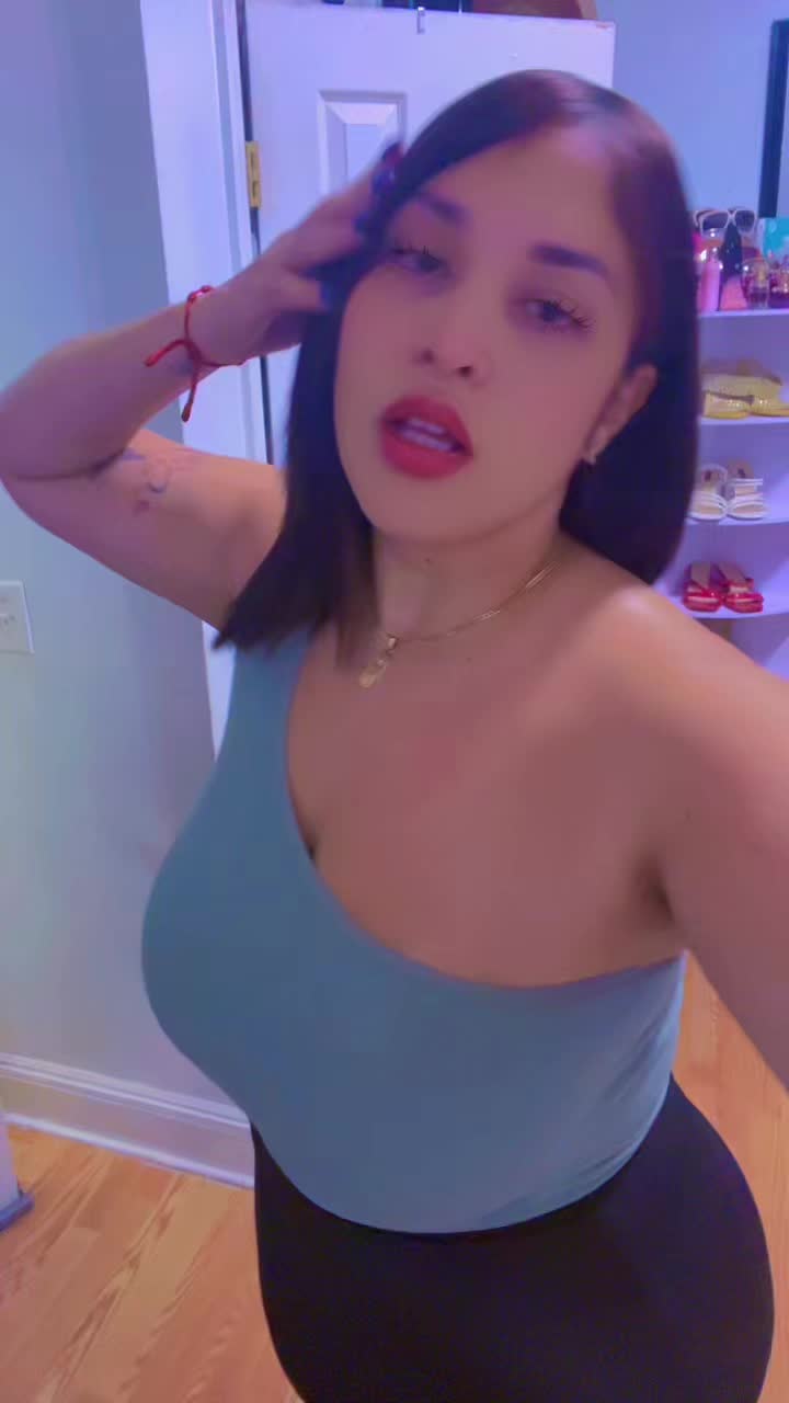 @Lucy1818