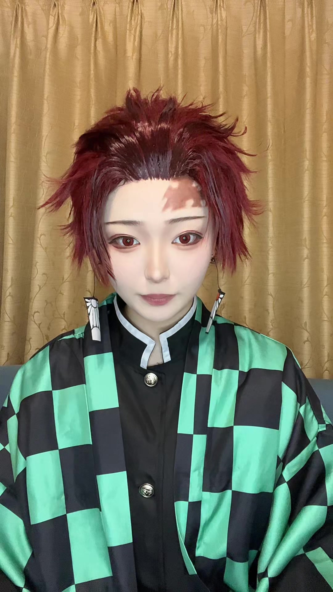 @八神れい