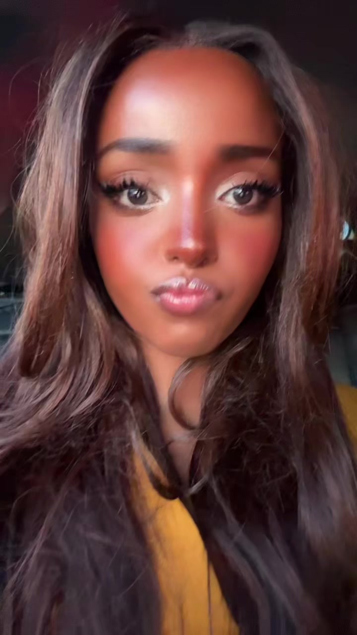 @Earthtokhadija