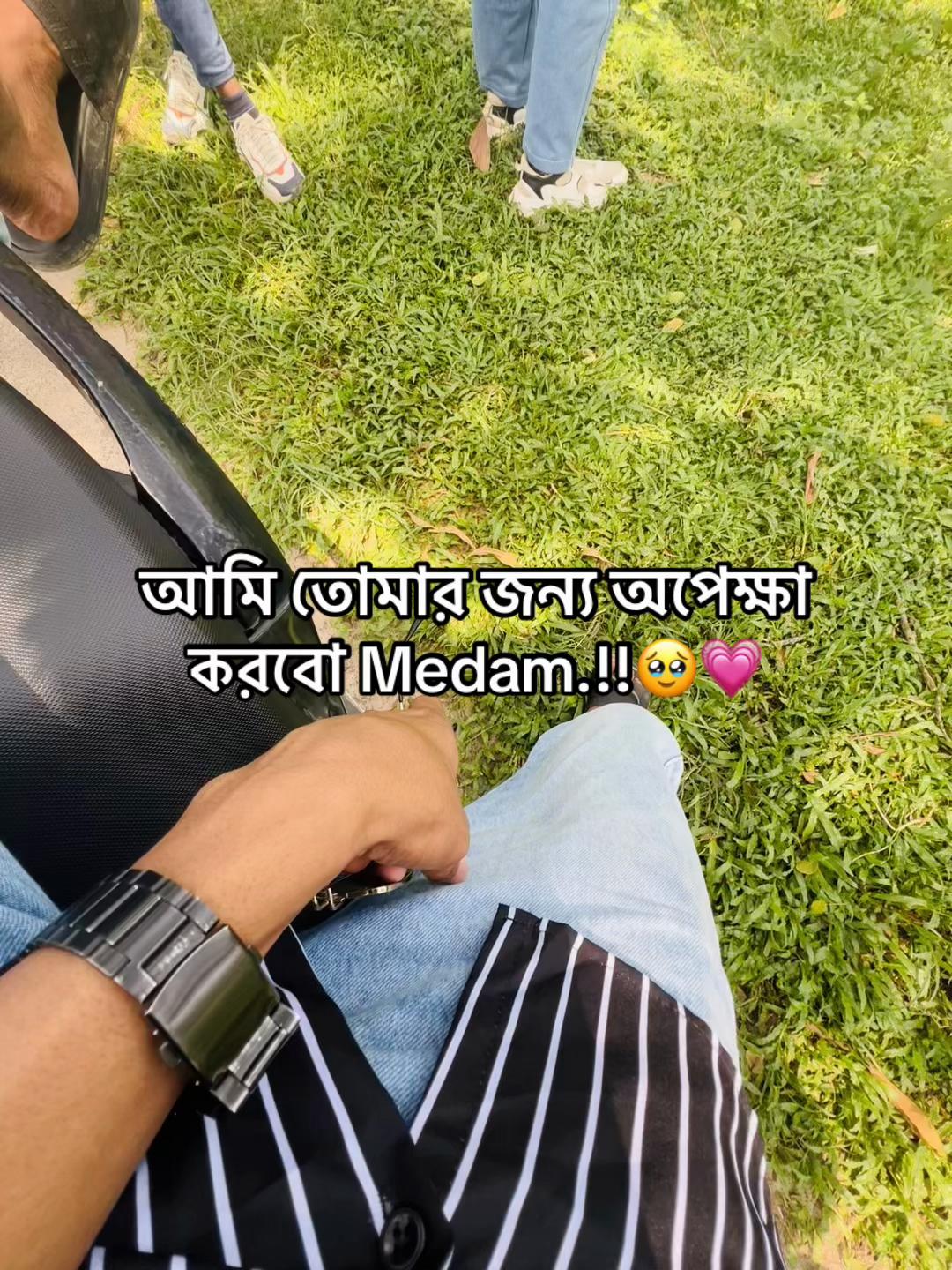 @ᗴᒪᎥᗩᔕ ᑕᕼᗝᗯᗪᕼᑌᖇƳ💋