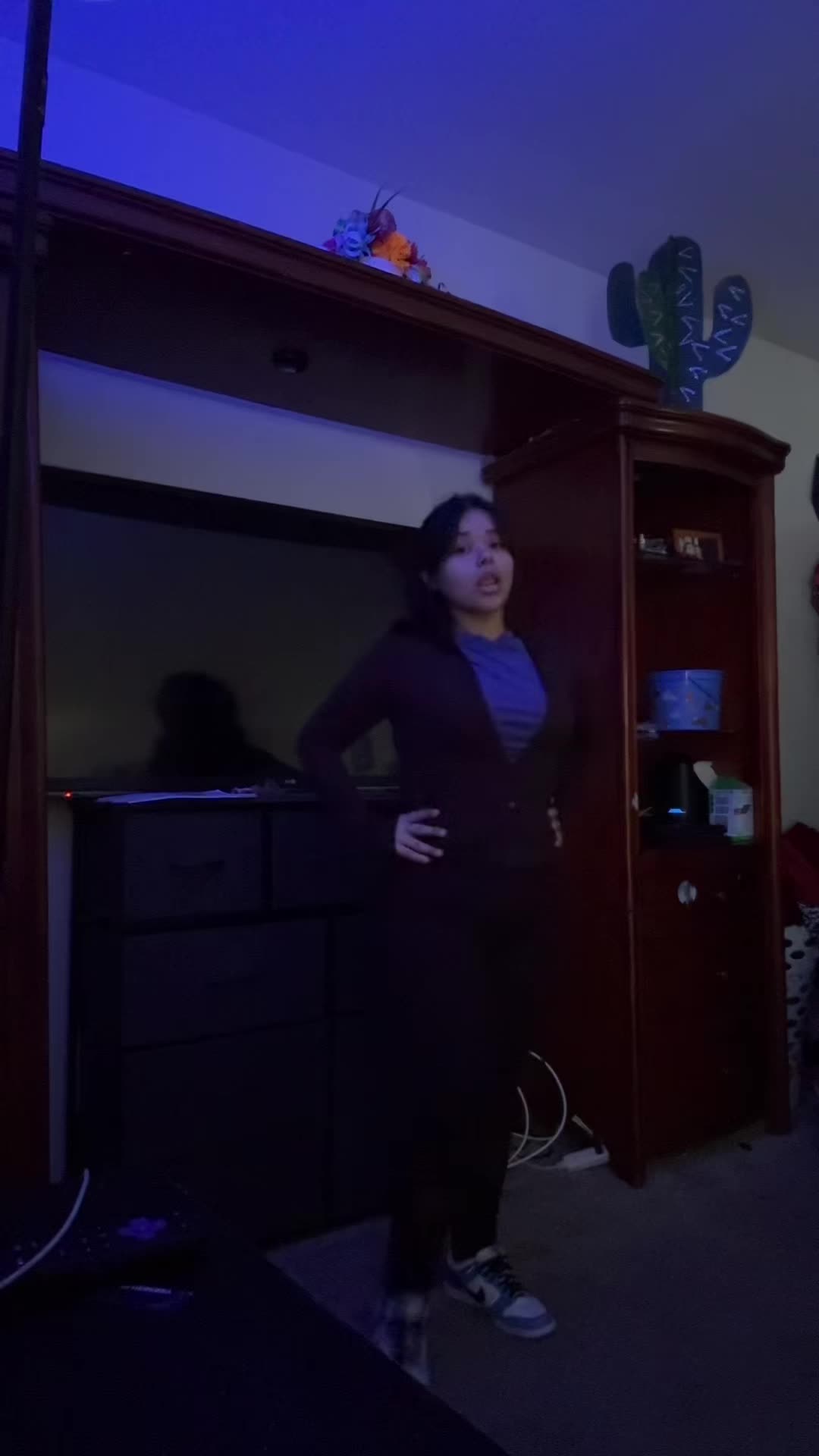 @g