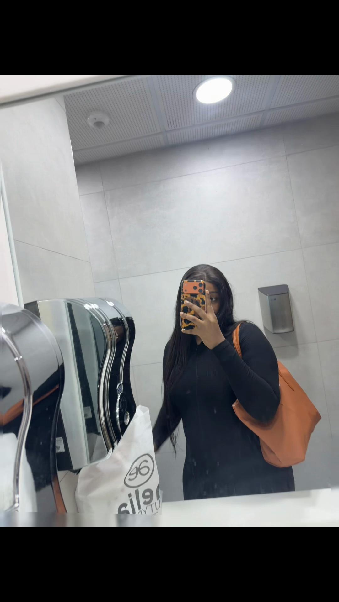 @Cecilia jaiteh 🌸..