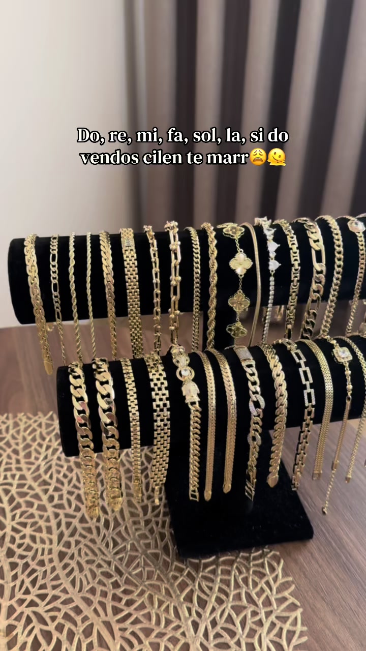 @Melody Jewels
