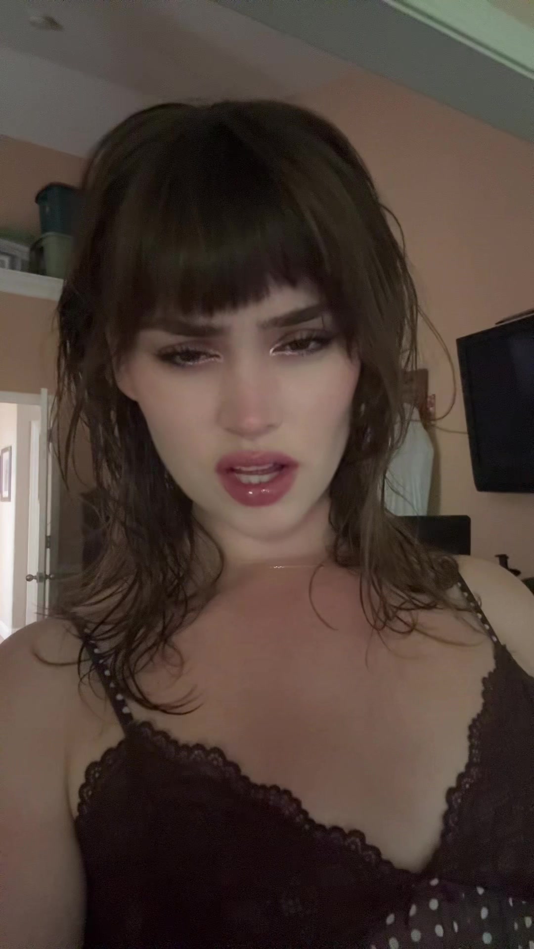 @zoe101