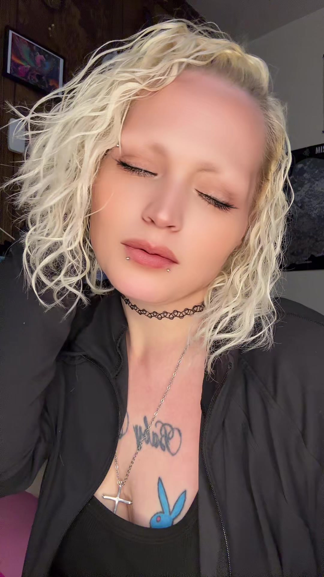 @BabyGurl🏳️&zwj;🌈