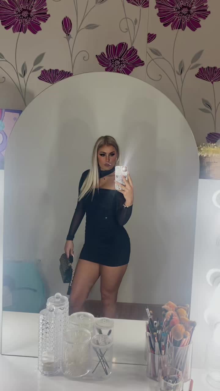 @Nina