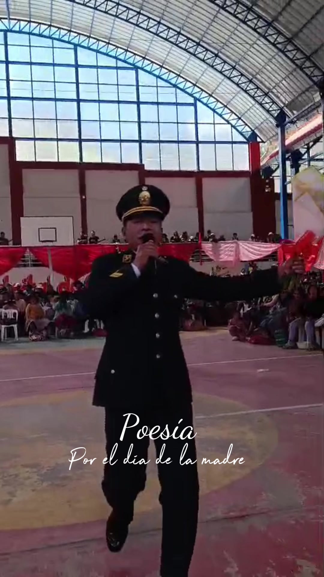 @Policía WAYKI