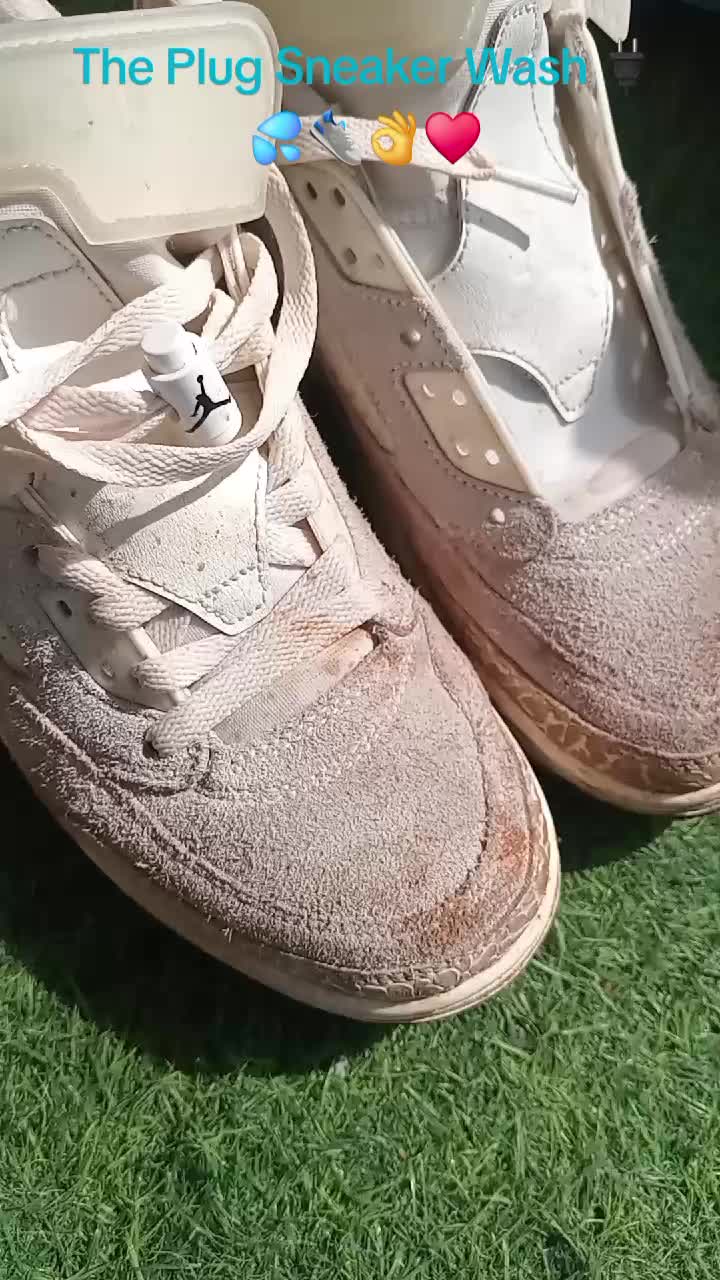 @The Plug Sneaker Wash