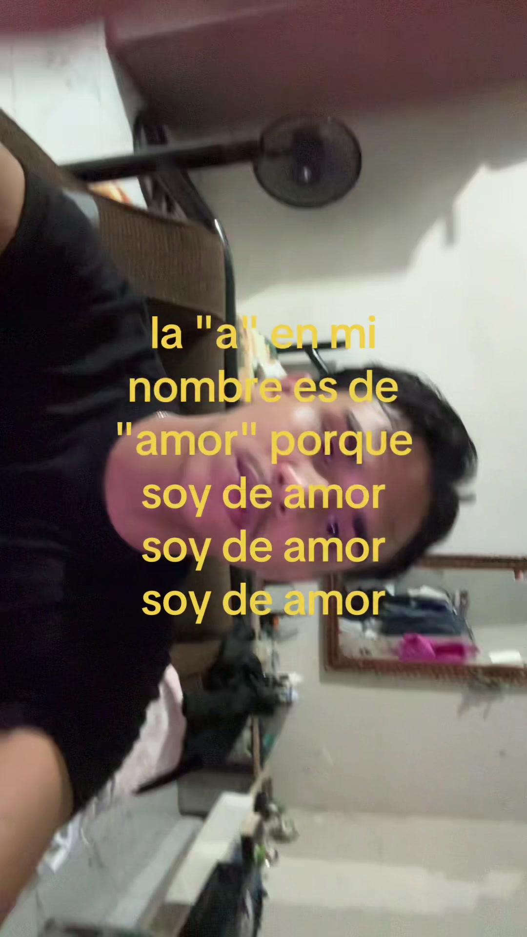 @𝐦.